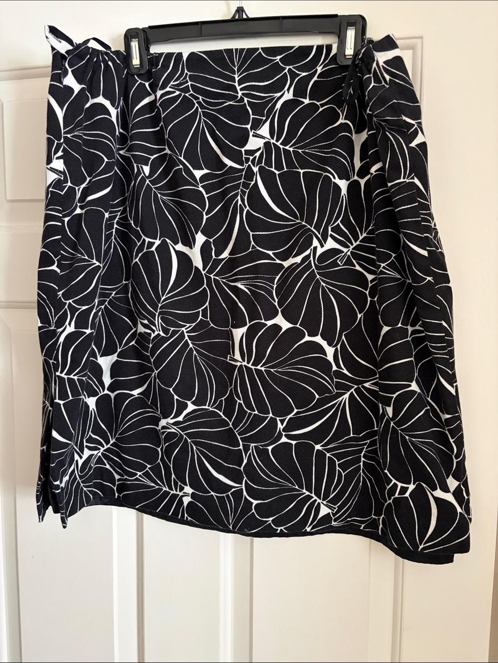 Talbots Black and White A-Line Skirt with Floral Print